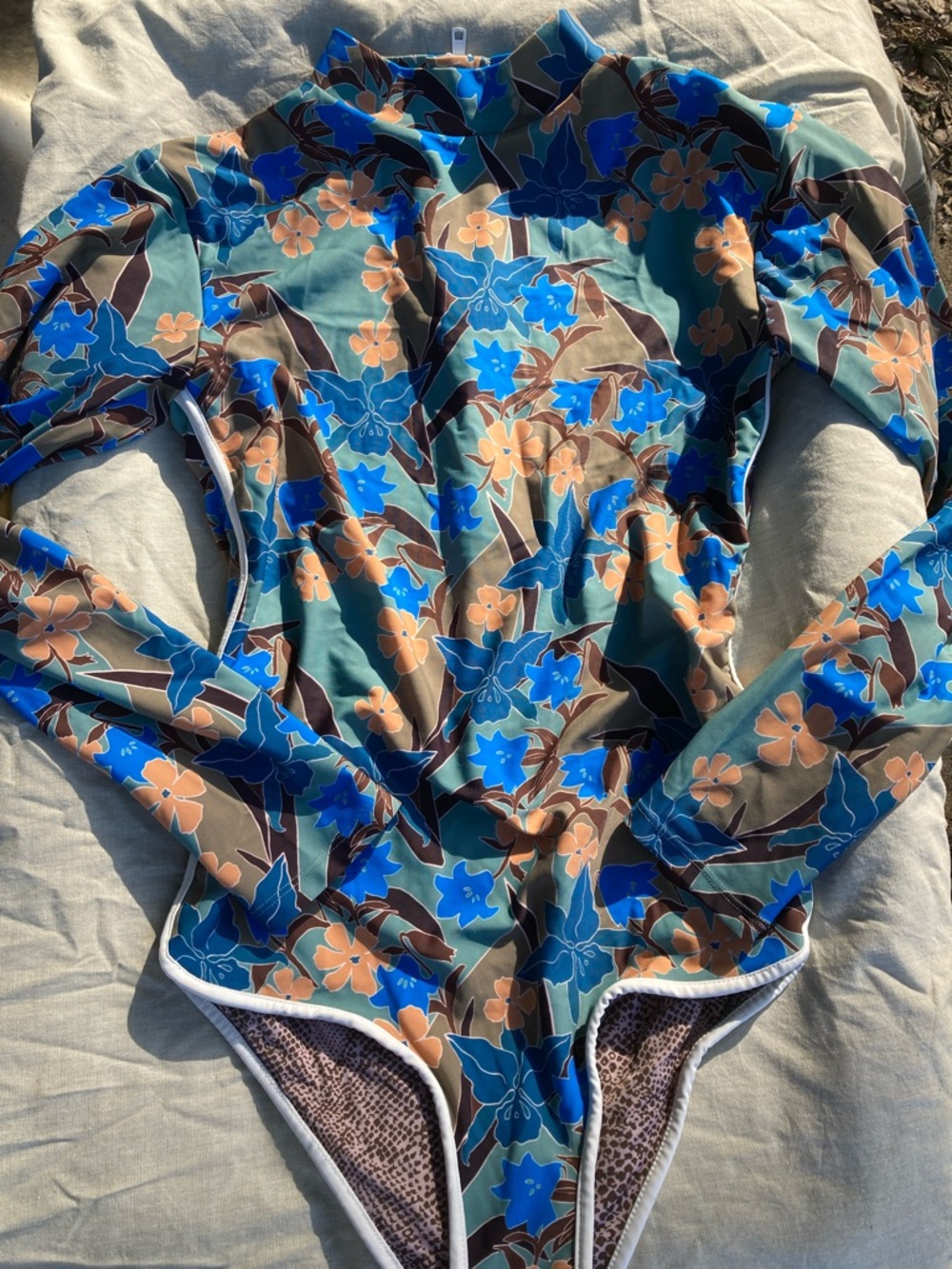 Acacia Shikoku surf suit uv Rashie full piece XL
